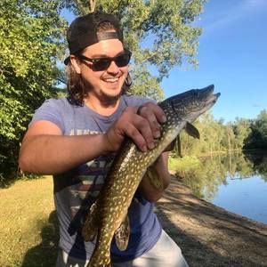 Meet your Posher, Christopher